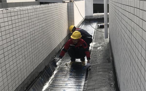 72205.jpg 屋面剛性防水做法詳細(xì)講解.jpg